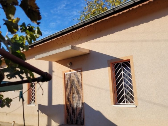 Къща в с. Николово, Област Русе - 61 кв.м за 2132 €/кв.м - Снимка #1