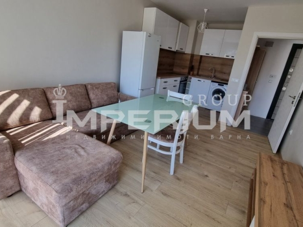 Дава се под наем Двустаен апартамент в Варна, Кайсиева градина - 50 кв.м за 367.2 € - Снимка #1