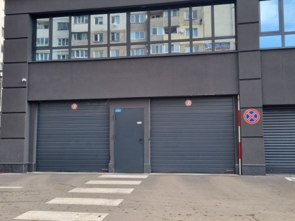 Дава се под наем Гараж / Паркомясто в София, Люлин 10 - 20 кв.м за 86.7 € - Снимка #1