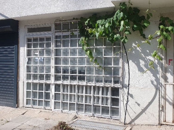 Дава се под наем Магазин в София, Гео Милев - 26 кв.м за 255 € - Снимка #1