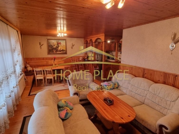 Дава се под наем Къща в Варна, Бриз - 160 кв.м за 1938 € - Снимка #1