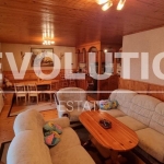 Дава се под наем Къща в Варна, Бриз - 160 кв.м за 1900 € - Снимка #1