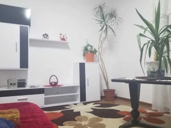 Дава се под наем Едностаен апартамент в Пловдив, Каменица 1 - 40 кв.м за 153 € - Снимка #1