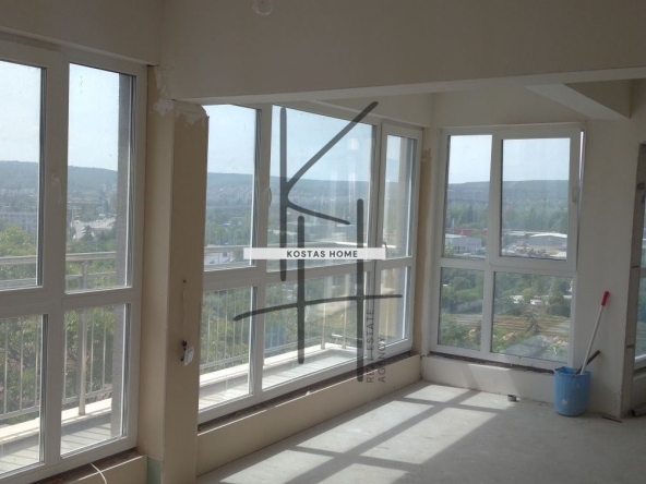 Двустаен апартамент в Варна, Погреби - 85 кв.м за 1448 €/кв.м - Снимка #1