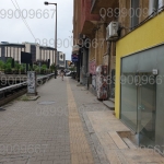 Дава се под наем Магазин в София, Медицинска академия - 12 кв.м за 360 € - Снимка #1