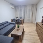 Дава се под наем Тристаен апартамент в Пловдив, Кючук Париж - 80 кв.м за 612 € - Снимка #1