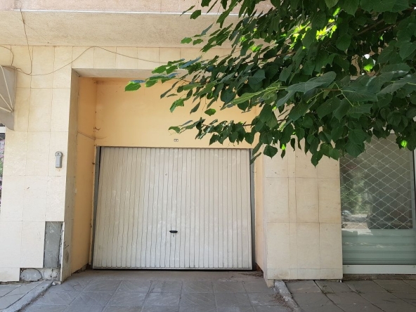 Дава се под наем Гараж / Паркомясто в София, Бъкстон - 20 кв.м за 102 € - Снимка #1