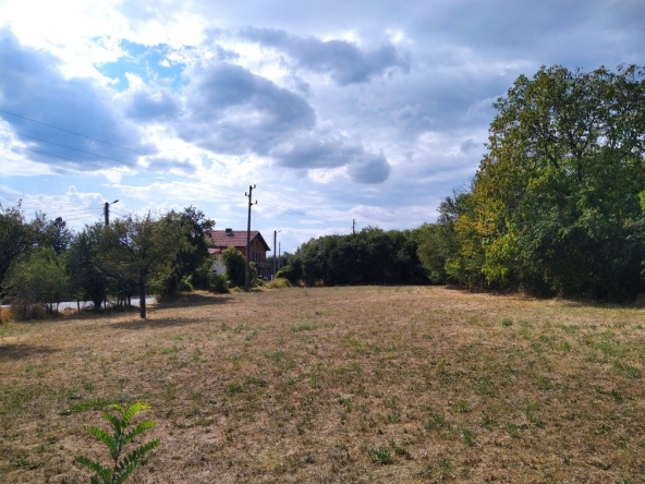 Парцел в с. Мирково, Област София-област - 560 кв.м за 86 €/кв.м - Снимка #1