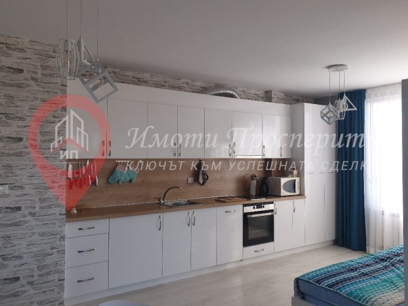 Дава се под наем Тристаен апартамент в София, Кръстова вада - 119 кв.м за 900 € - Снимка #1