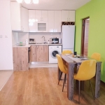 Дава се под наем Двустаен апартамент в Петрич - 60 кв.м за 298.86 € - Снимка #1