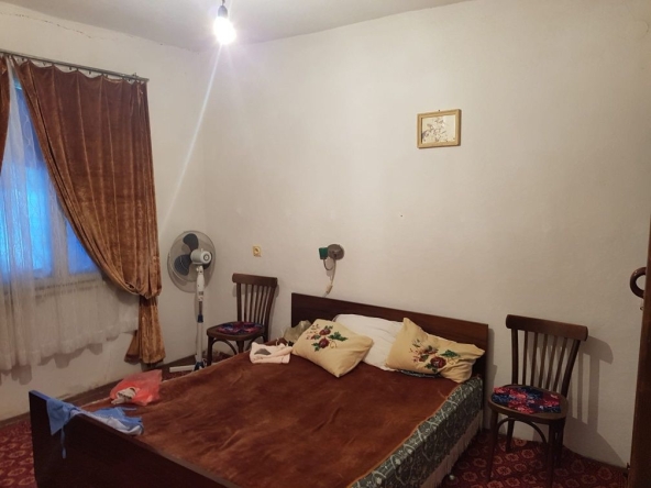 Къща в Враца, Квартал 103 - 75 кв.м за 245 €/кв.м - Снимка #1