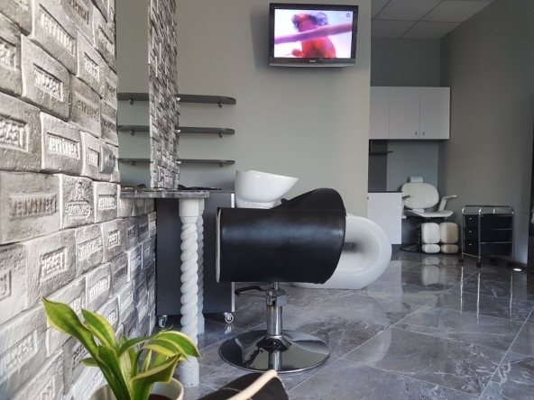 Дава се под наем  в Пловдив, Каменица 1 -  кв.м за 69823.08 € - Снимка #1