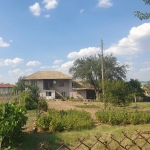 Къща в с. Надарево, Област Търговище - 384 кв.м за 131 €/кв.м - Снимка #1