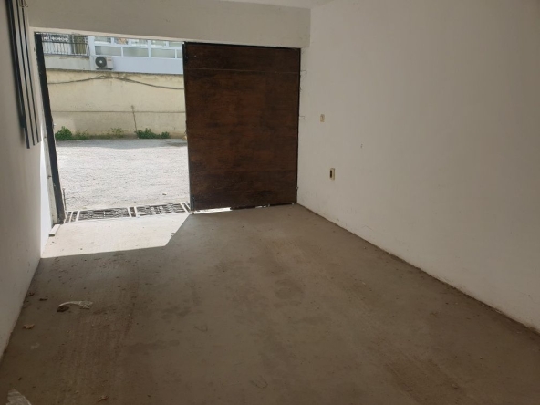 Дава се под наем Гараж / Паркомясто в Варна, ХЕИ - 19 кв.м за 127.5 € - Снимка #1