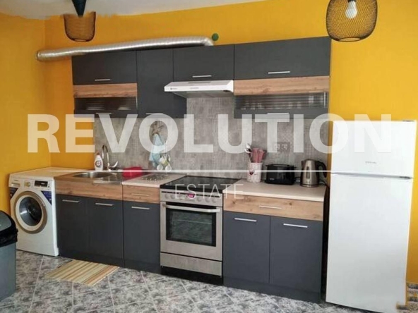 Дава се под наем Двустаен апартамент в Варна, Спортна зала - 56 кв.м за 425 € - Снимка #1