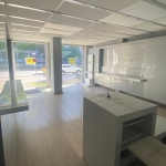 Дава се под наем Магазин в Пловдив, Кючук Париж - 98 кв.м за 612 € - Снимка #1