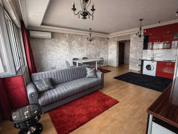 Дава се под наем Тристаен апартамент в София, Студентски град - 135 кв.м за 896.58 € - Снимка #1