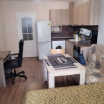 Дава се под наем Едностаен апартамент в София, Студентски град - 44 кв.м за 400 € - Снимка #1