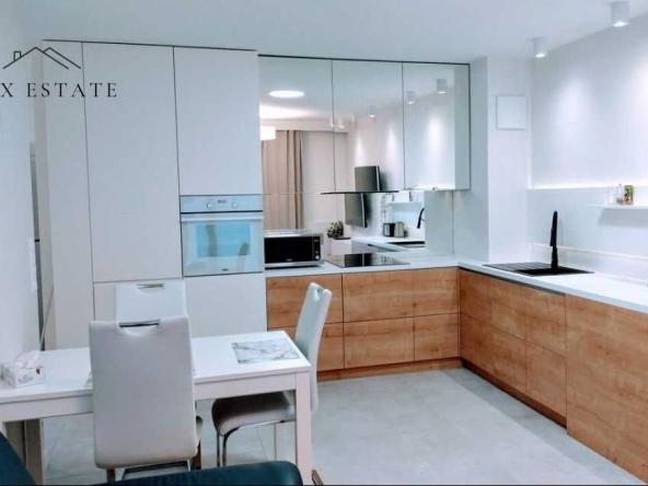 Двустаен апартамент в София, Гоце Делчев - 67 кв.м за 2687 €/кв.м - Снимка #1