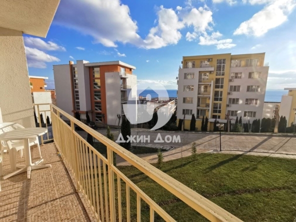 Тристаен апартамент в Свети Влас - 72 кв.м за 1181 €/кв.м - Снимка #1