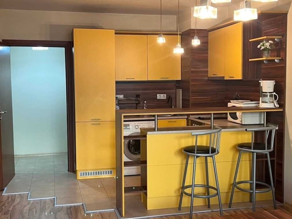 Дава се под наем Едностаен апартамент в София, Център - 40 кв.м за 398.82 € - Снимка #1