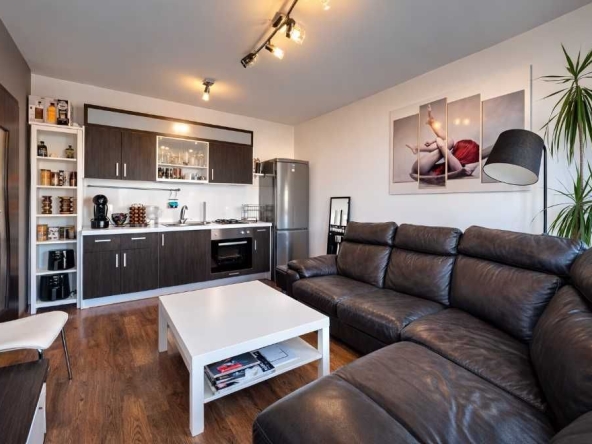 Дава се под наем Двустаен апартамент в София, Манастирски ливади - 65 кв.м за 746.64 € - Снимка #1