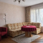 Дава се под наем Тристаен апартамент в Варна, Базар Левски - 65 кв.м за 348.84 € - Снимка #1