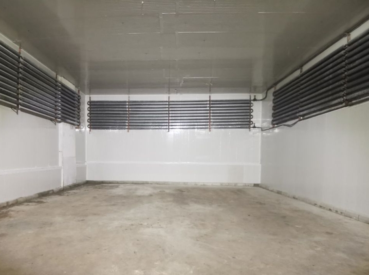 Дава се под наем Промишлена сграда в Пазарджик, Промишлена зона - 150 кв.м за 1785 € - Снимка #1