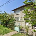 Къща в Исперих - 1000 кв.м за 82 €/кв.м - Снимка #1