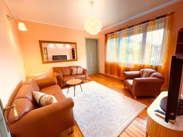 Дава се под наем Двустаен апартамент в София, Център - 60 кв.м за 700 € - Снимка #1