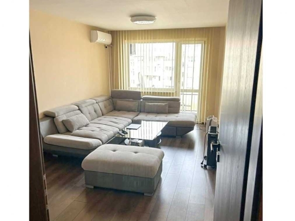 Тристаен апартамент в София, Левски - 81 кв.м за 2099 €/кв.м - Снимка #1