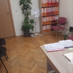 Дава се под наем Офис в София, Карпузица - 20 кв.м за 127.5 € - Снимка #1