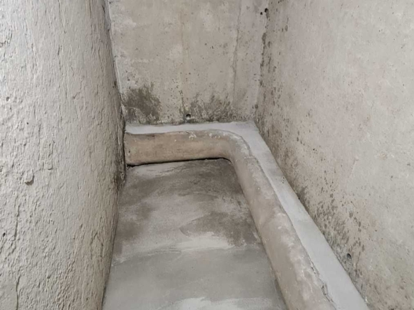 Дава се под наем Магазин в София, Младост 1А - 4 кв.м за 50.49 € - Снимка #1