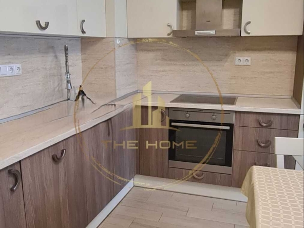 Дава се под наем Двустаен апартамент в Варна, Цветен квартал - 60 кв.м за 488.58 € - Снимка #1