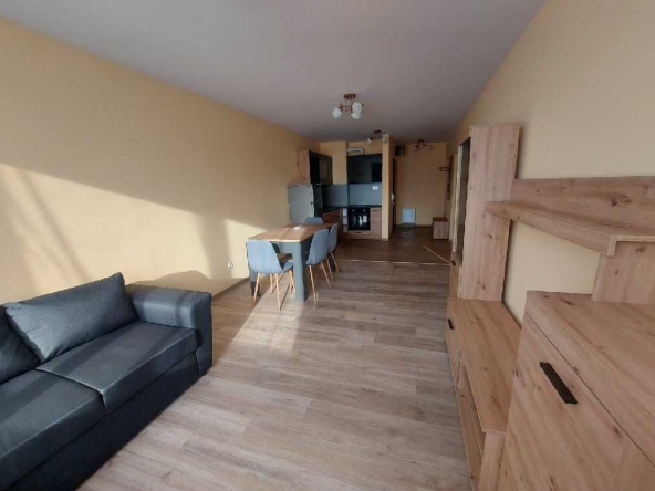 Дава се под наем Двустаен апартамент в София, Хиподрума - 72 кв.м за 598.23 € - Снимка #1
