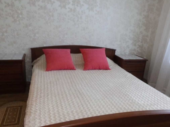 Дава се под наем Едностаен апартамент в Пловдив, Коматево - 40 кв.м за 181.05 € - Снимка #1