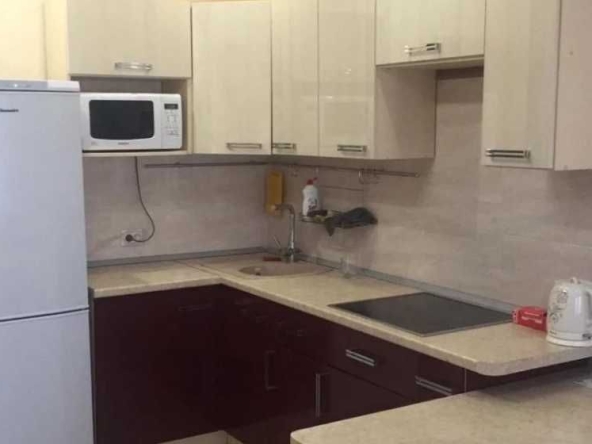 Дава се под наем Двустаен апартамент в Пловдив, Тракия - 40 кв.м за 270.3 € - Снимка #1