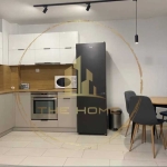 Дава се под наем Двустаен апартамент в Варна, Център - 75 кв.м за 450 € - Снимка #1