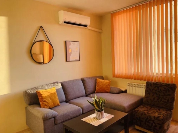 Дава се под наем Тристаен апартамент в София, Младост 4 - 85 кв.м за 687.99 € - Снимка #1