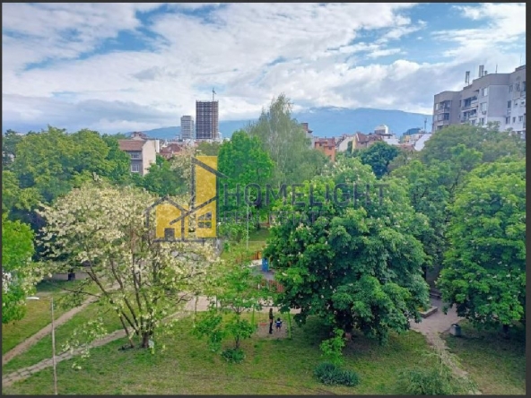 Тристаен апартамент в София, Център - 99 кв.м за 2576 €/кв.м - Снимка #1