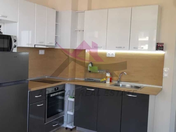 Дава се под наем Едностаен апартамент в Варна, Победа - 40 кв.м за 325 € - Снимка #1