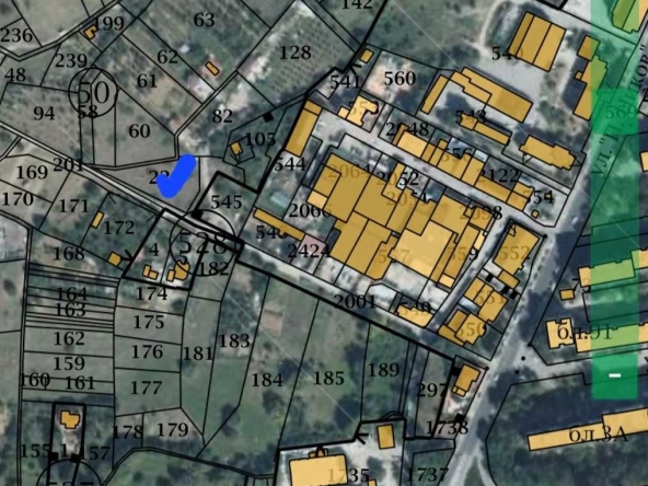 Земеделски имот в Кюстендил, Запад -  кв.м за 10 €/дка - Снимка #1