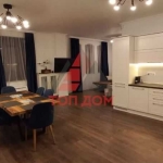 Дава се под наем Тристаен апартамент в Варна, Гръцка махала - 130 кв.м за 1560 € - Снимка #1