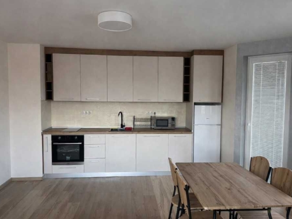 Дава се под наем Двустаен апартамент в София, Левски В - 75 кв.м за 517.65 € - Снимка #1