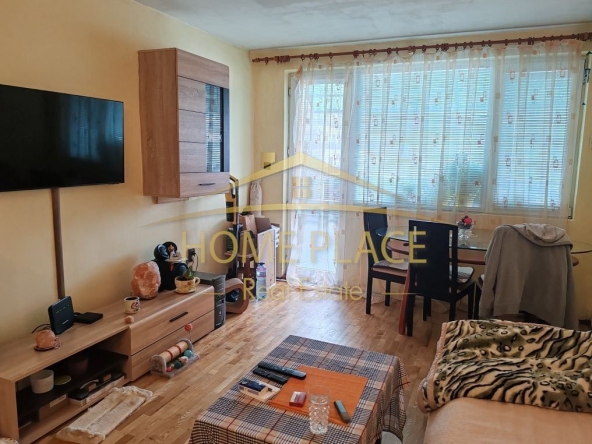 Двустаен апартамент в Варна, Колхозен пазар - 85 кв.м за 1175 €/кв.м - Снимка #1