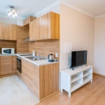 Дава се под наем Тристаен апартамент в Варна, Базар Левски - 80 кв.м за 663 € - Снимка #1