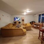 Дава се под наем Тристаен апартамент в София, Иван Вазов - 160 кв.м за 1500 € - Снимка #1