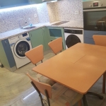 Дава се под наем Едностаен апартамент в Враца, Център - 50 кв.м за 255 € - Снимка #1