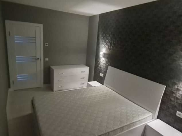 Дава се под наем Двустаен апартамент в София, Люлин 10 - 65 кв.м за 382.5 € - Снимка #1