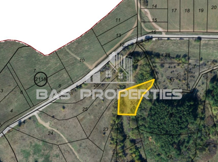 Парцел в с. Клисура, Област София-град - 1800 кв.м за 17 €/кв.м - Снимка #1